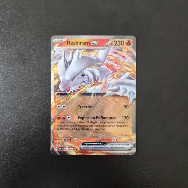 Reshiram EX